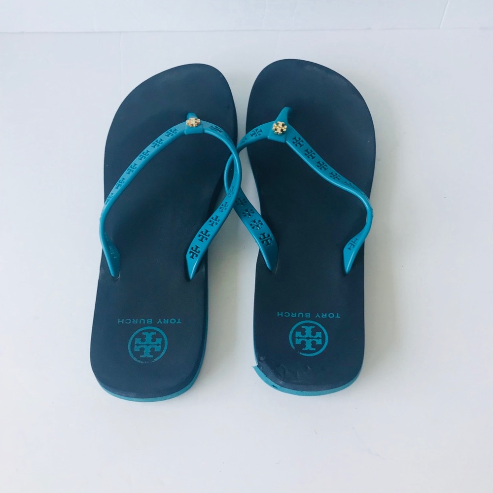 Tory Burch Blue flip flops size 7 - Picture 4 of 8